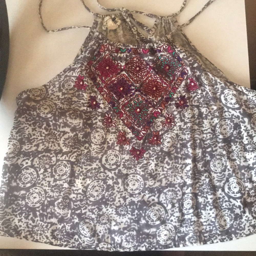 Awesome top only worn once in great condition